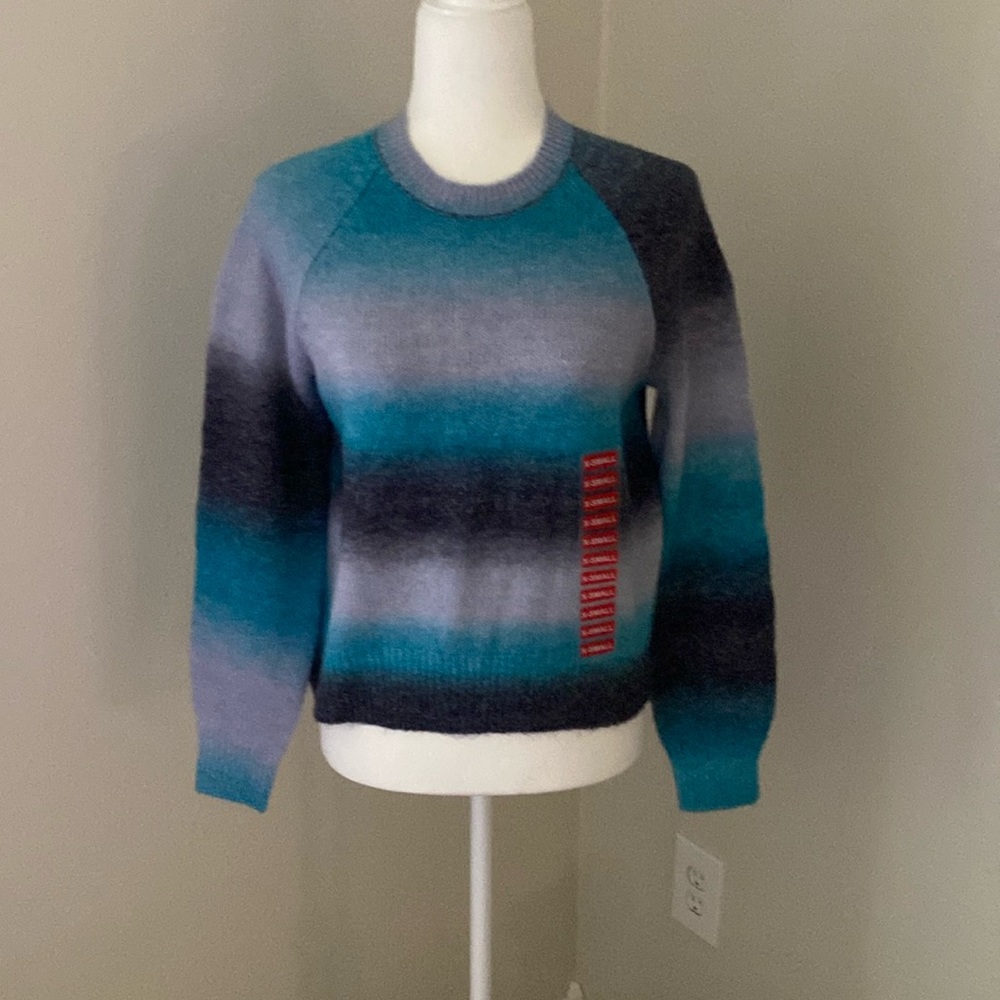 New w/ Sticker BB Dakota Steve Madden Ombré Sweater